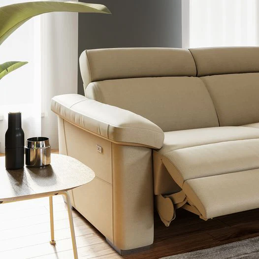 Natuzzi Editions Estremo C126 Sofa - Image 7