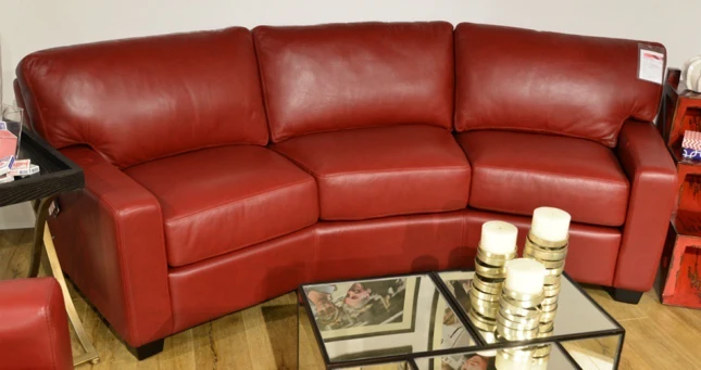 Omnia Albany Sectional - Image 12