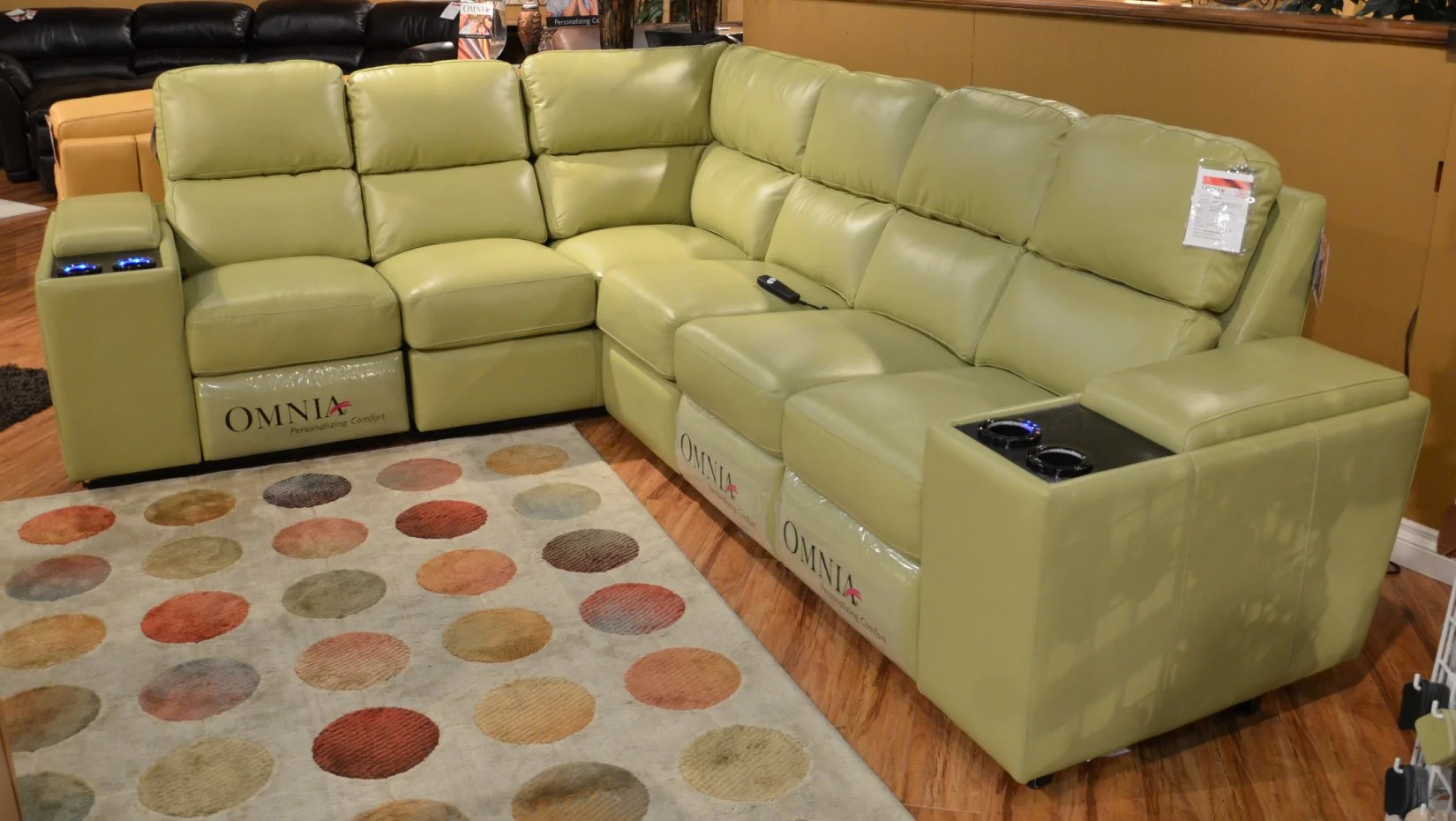 Omnia Brookfield Sectional - Image 5