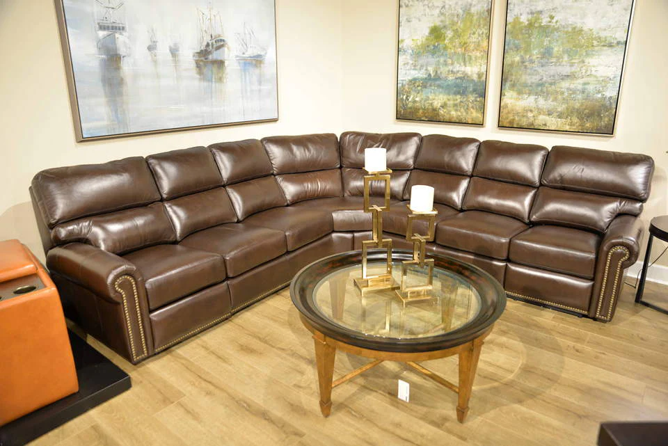 Omnia Connor Sectional - Image 3