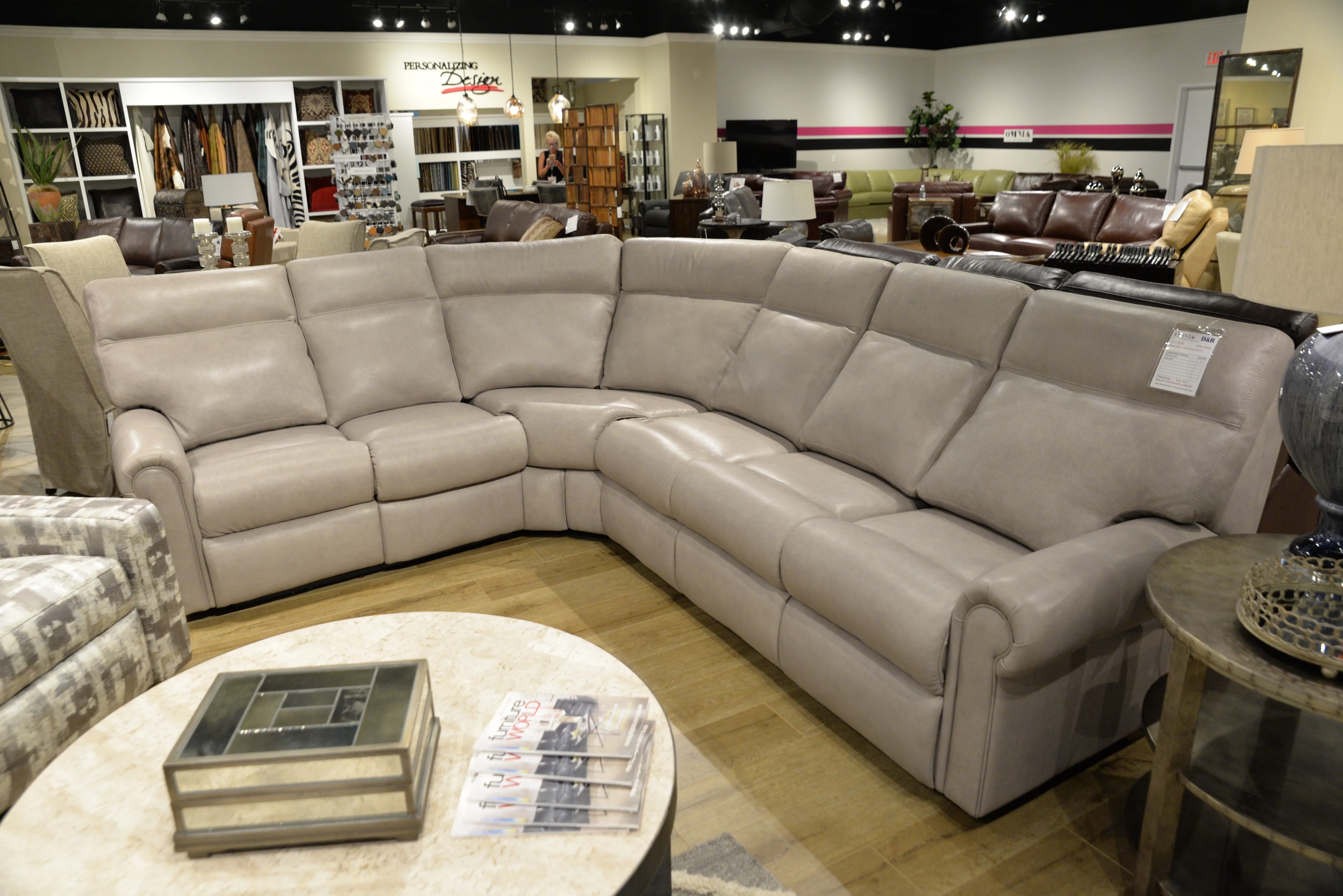 Omnia Curtis Sofa - Image 3