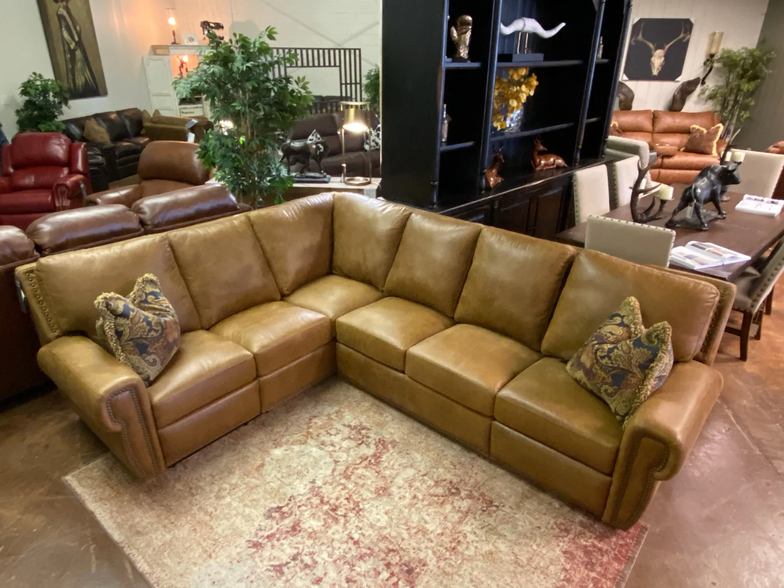 Omnia Dakota Sectional - Image 3