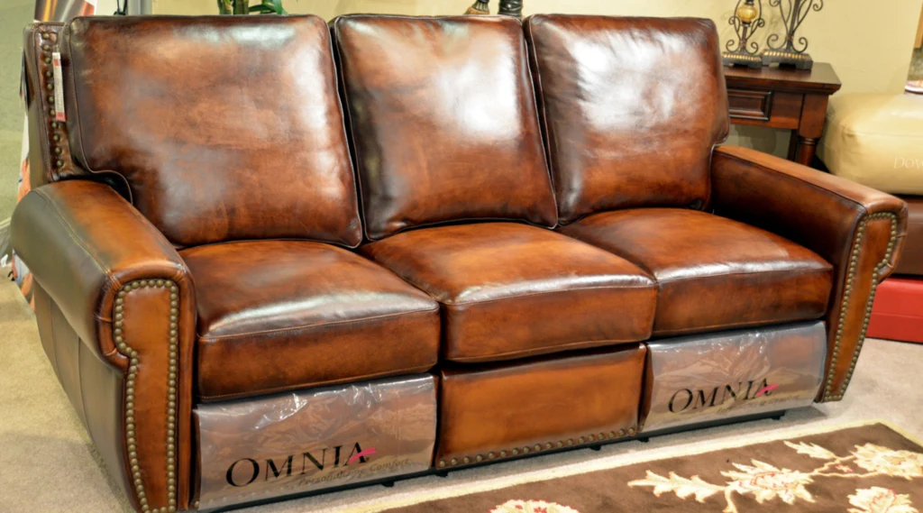 Omnia Dakota Sectional - Image 5