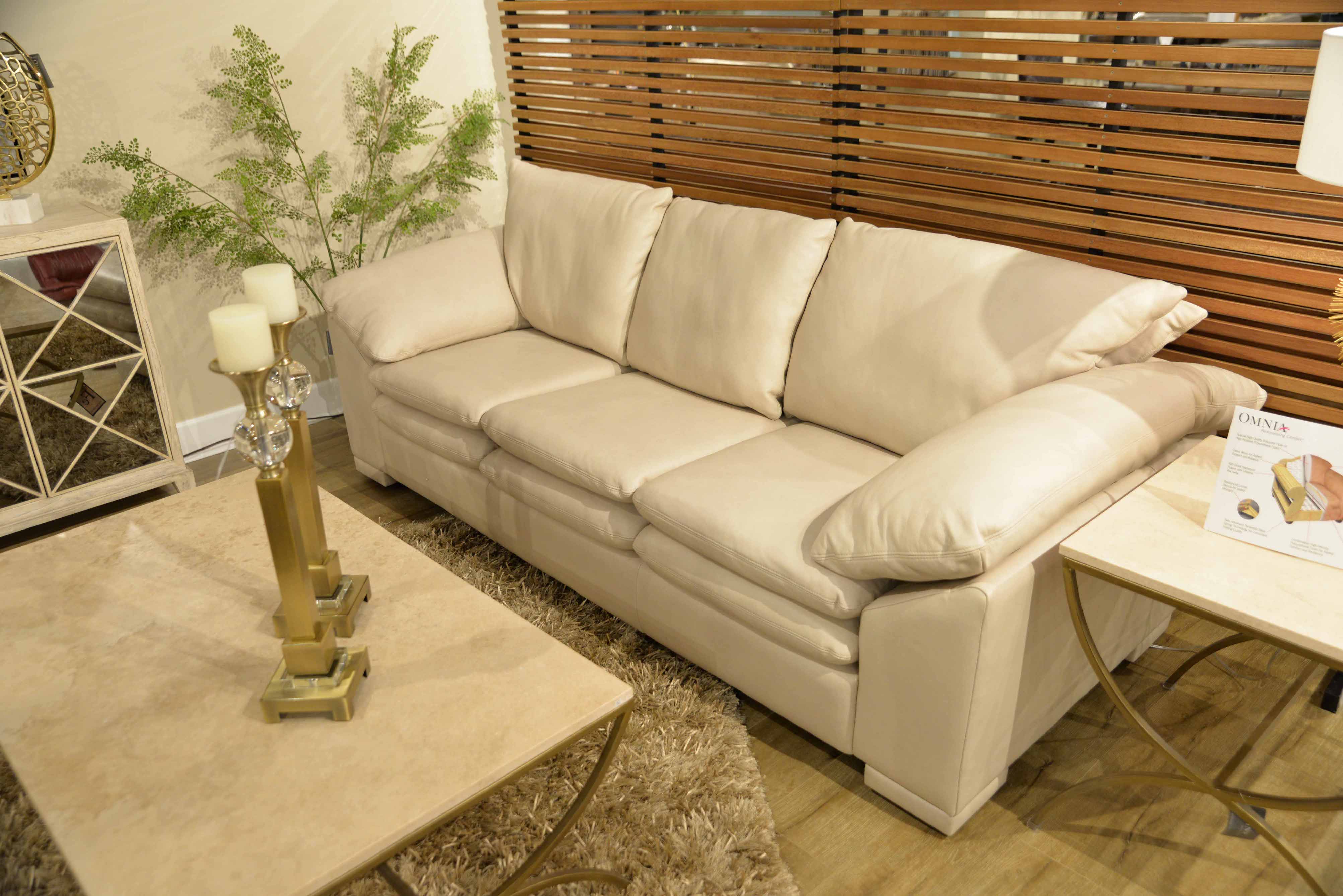 Omnia Fargo Sofa - Image 4