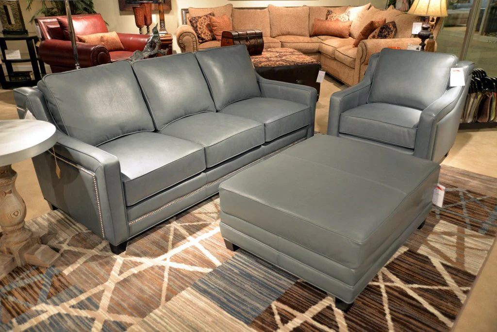 Omnia Fifth Avenue Sofa - Image 5
