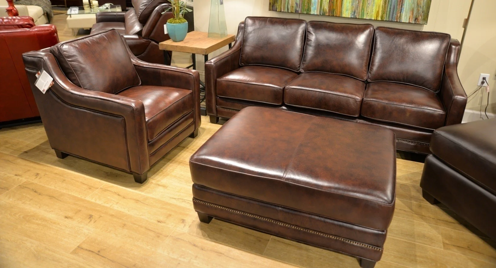 Omnia Fifth Avenue Sofa - Image 8