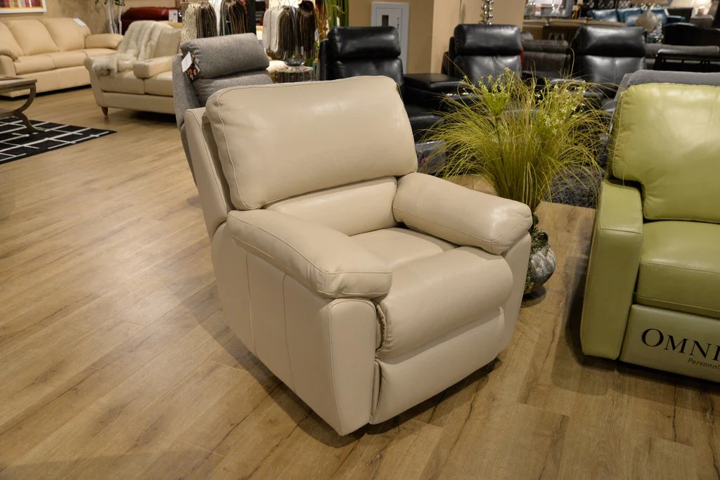 Omnia Vermont Sectional - Image 4